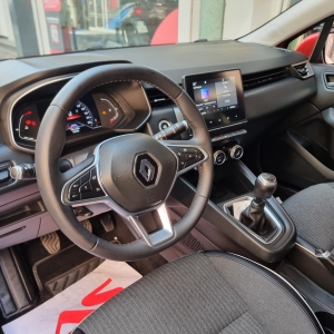 RENAULT - CLIO