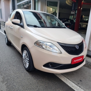 LANCIA - YPSILON