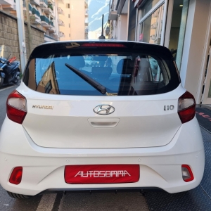 HYUNDAI - I 10
